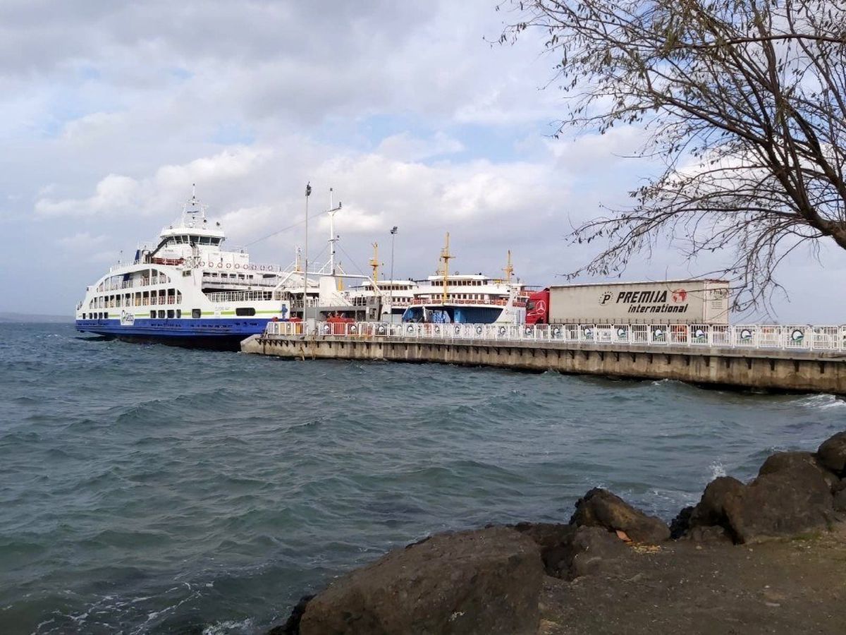 Çanakkale\'de bazı ada seferleri iptal edildi