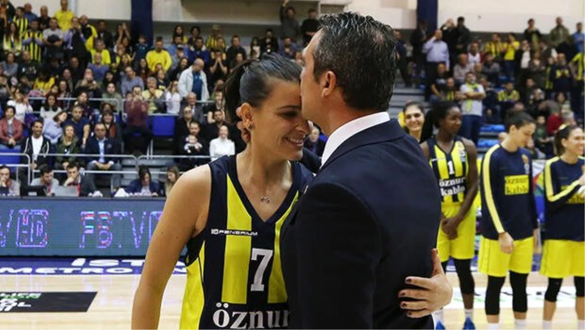 Fenerbahçe\'de Birsel Vardarlı Demirmen için jübile yapıldı