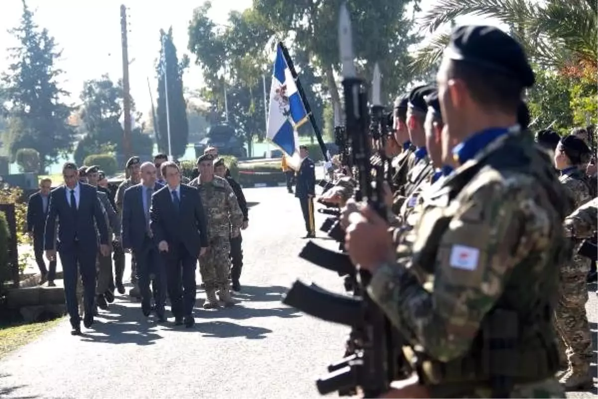 Rum yönetimi lideri Anastasiadis: Her türlü tehdide karşı kendimizi savunmaya hazırız