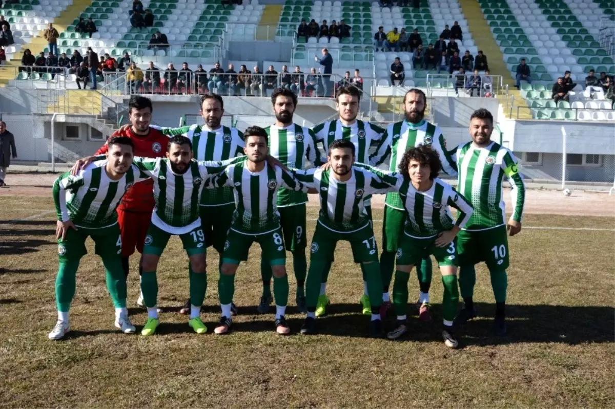 Yeşil Kamanspor, evinde farklı galip geldi