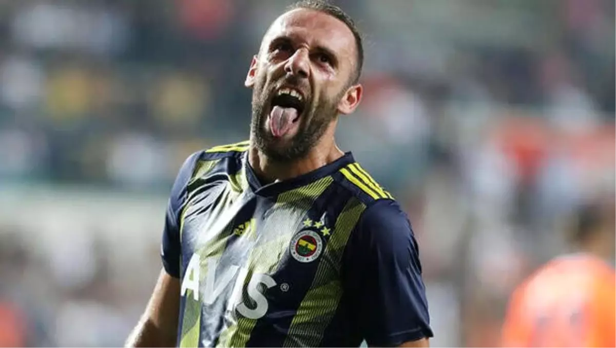 Fenerbahçe santrforda hedefi "12"den vurdu