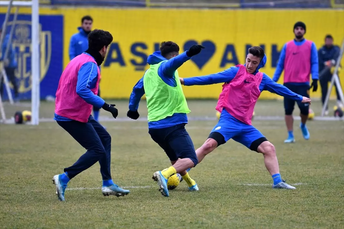 MKE Ankaragücü, Yukatel Denizlispor maçının hazırlıklarına başladı