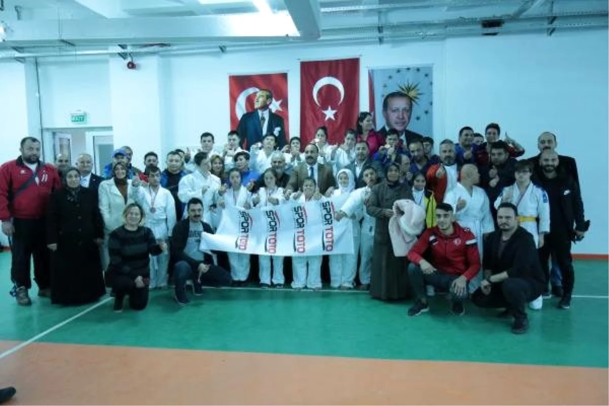 Özel sporcular Judo Milli Takım seçmeleri yapıldı