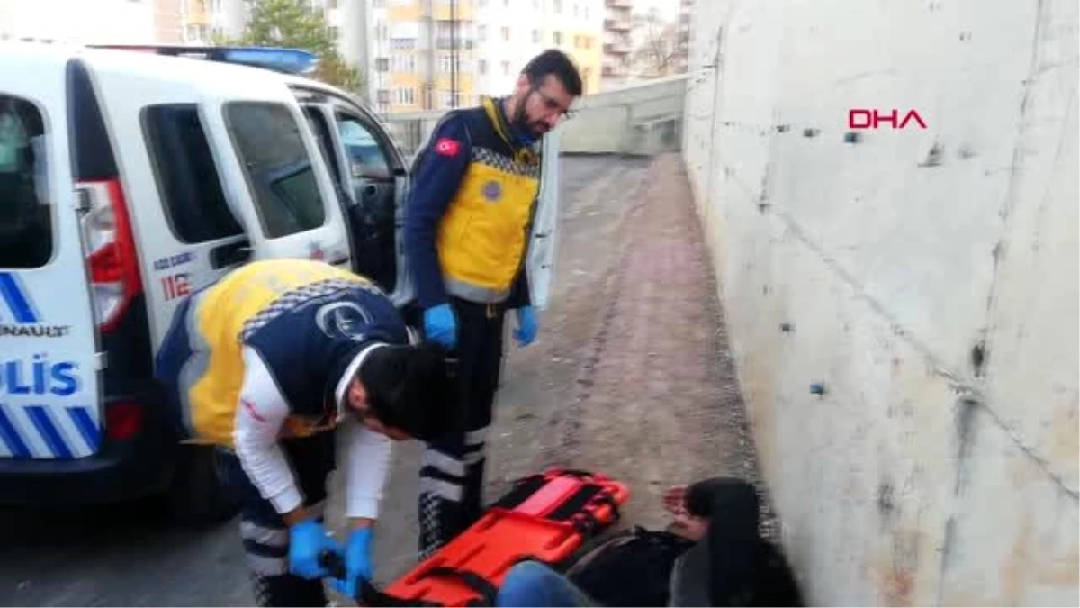 Sivas polisten kaçan madde bağımlısı genç, duvardan düşüp yaralandı