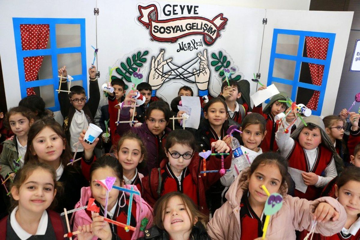 230 okuldan 22 bini aşkın öğrenci SGM\'lere misafir oldu