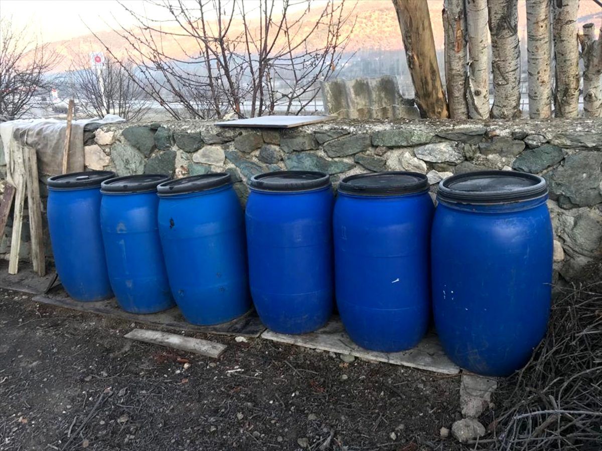 Amasya\'da 550 litre sahte içki ele geçirildi