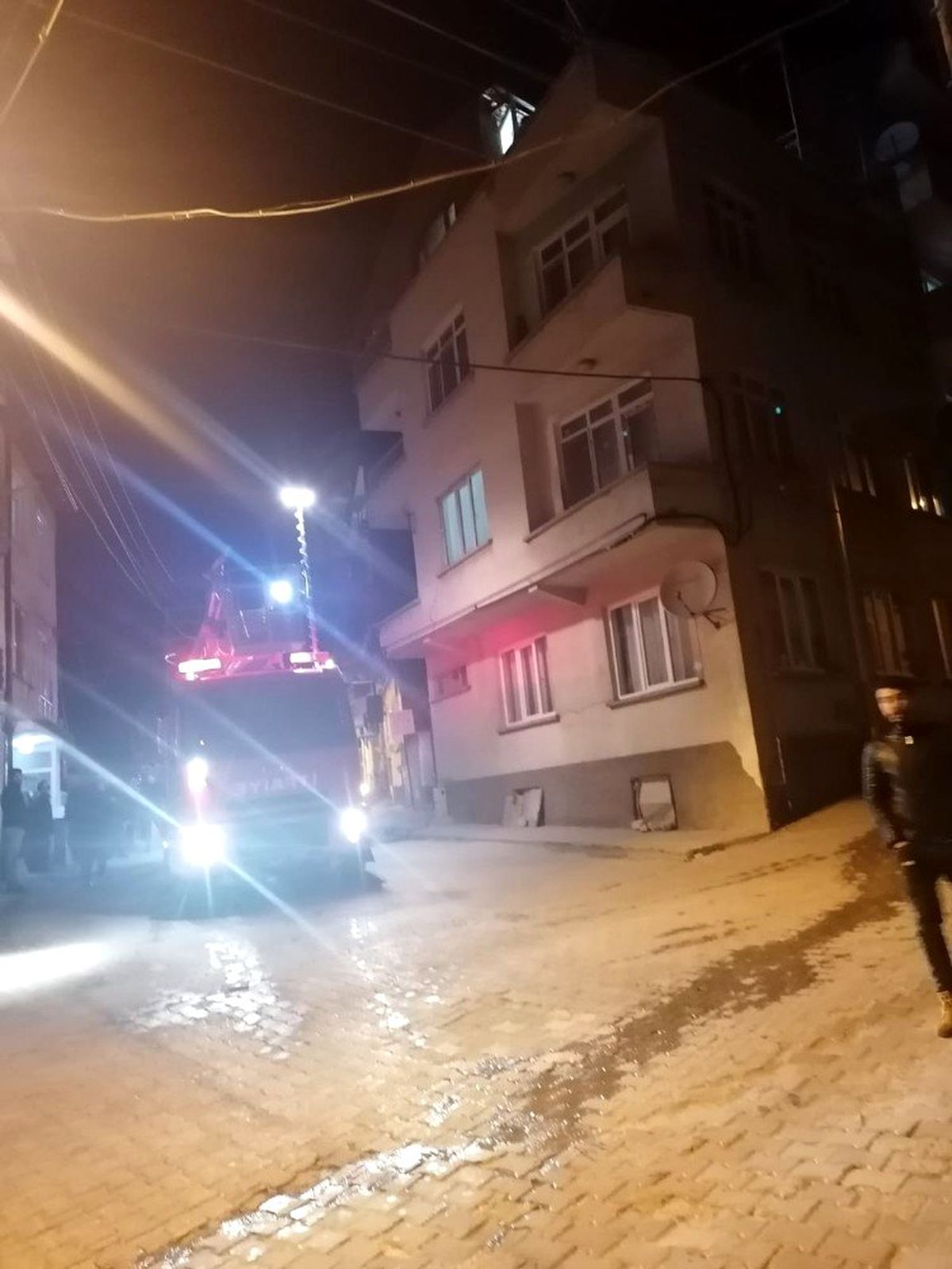 Baca yangını korkuttu