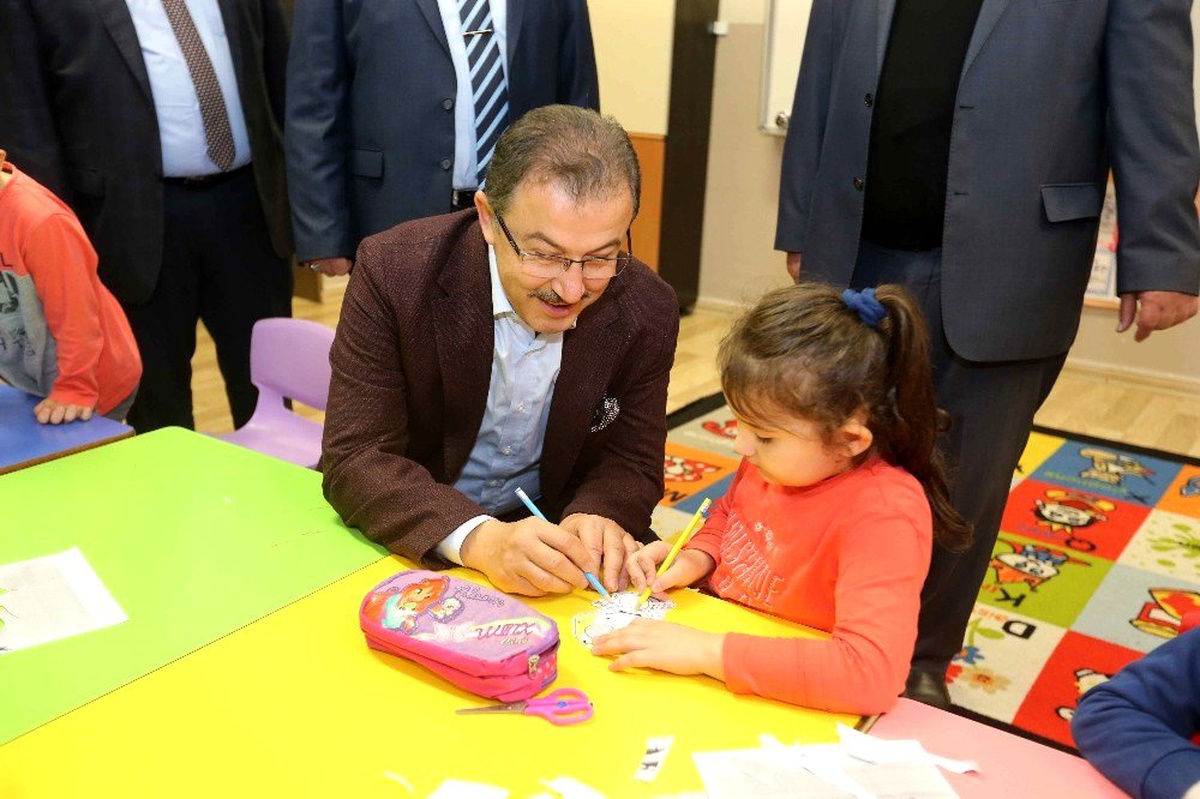 Başkan Deniz Köken\'den okul ziyaretleri