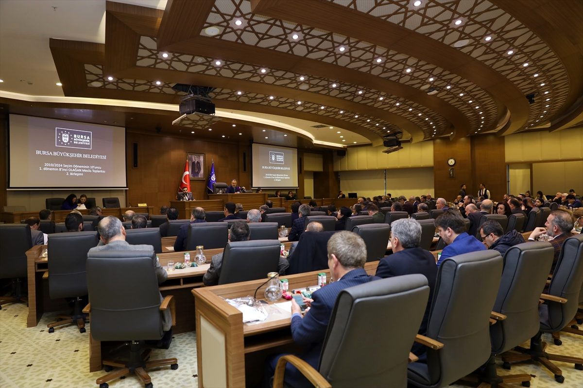 Bursa\'da ihtiyaç sahiplerine içme suyu yüzde 30 indirimli
