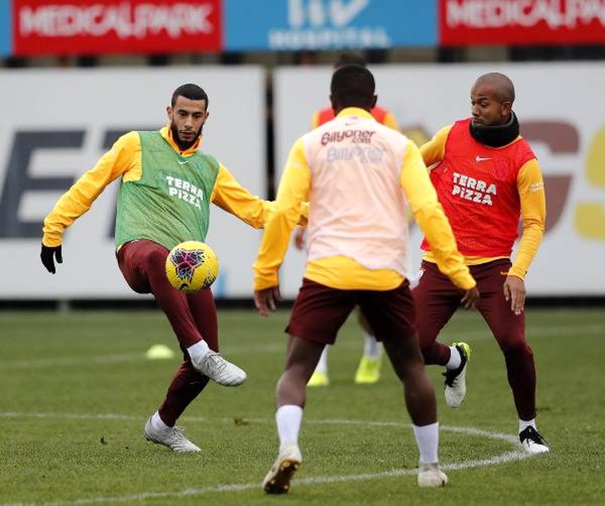 Galatasaray, Antalyaspor maçı hazırlıklarına başladı