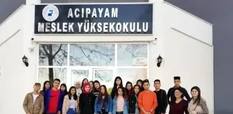 Geleceğin 'çocuk gelişimcileri' Acıpayam MYO'da