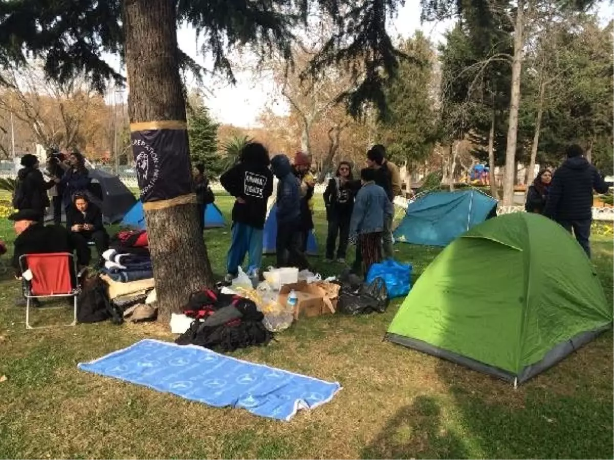 İBB önündeki fayton protestosu 6. gününde