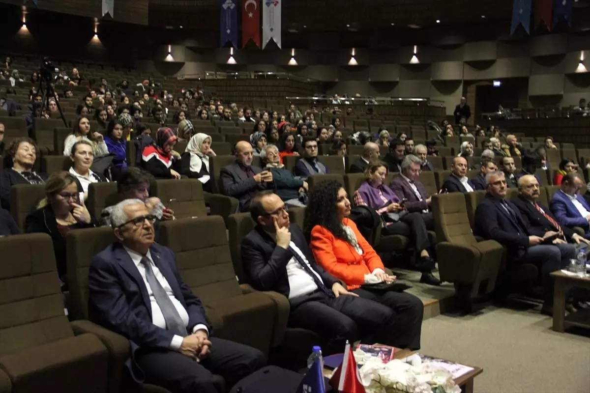 İslam bilim tarihi araştırmacısı Fuat Sezgin Gaziantep\'te anıldı