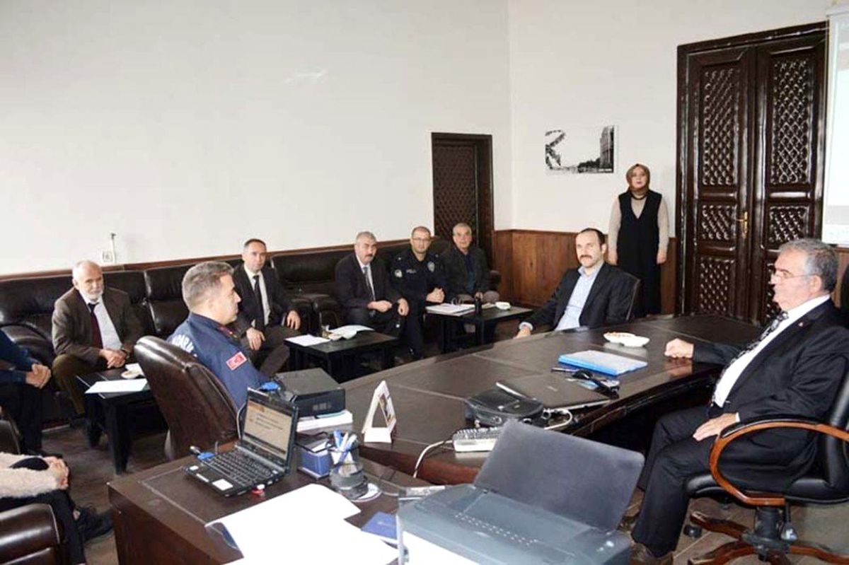 "Kadına Yönelik Şiddetle Mücadele" toplantısı yapıldı