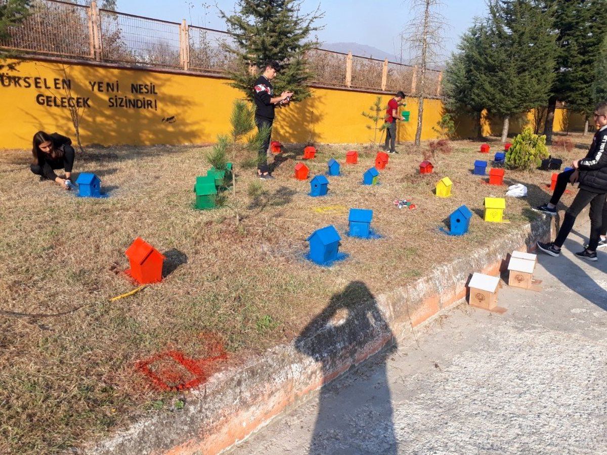 Okullarda hayvan sevgisi büyüyor