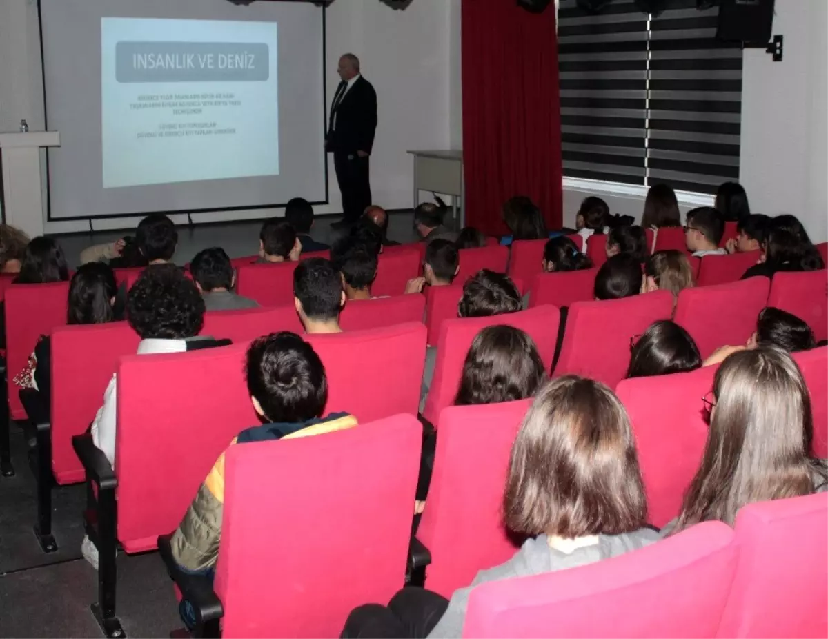 (Özel Haber) Hamaguchi Ödüllü Prof. Yalçıner, lise öğrencilerine seminer verdi