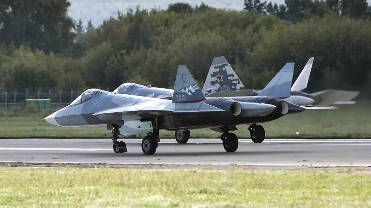 Rusya\'da Su-57 uçağının test uçuşu sırasında düştüğü iddia edildi