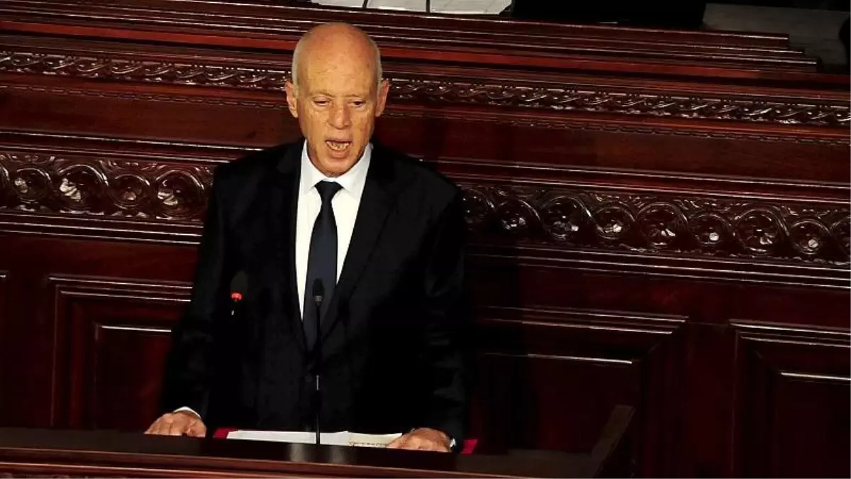 Tunus Cumhurbaşkanı Libyalı temsilcilerle ülkedeki krizi görüştü