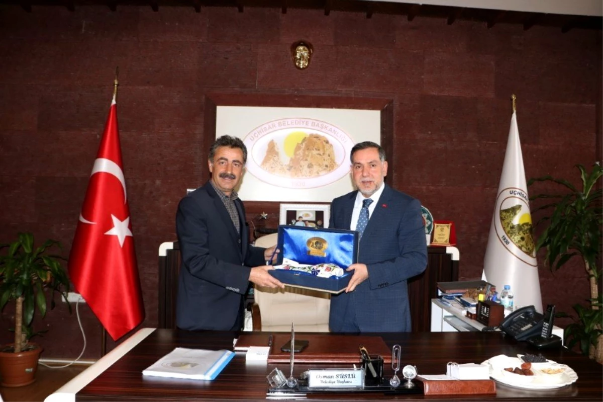 Yerel Yönetimler Başkan Yardımcısı Zenbilci, Uçhisar Belediye Başkanı Süslü\'yü ziyaret etti