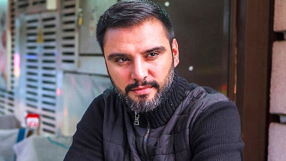 Alişan Facebook hesabıyla ilgili hayranlarını uyardı