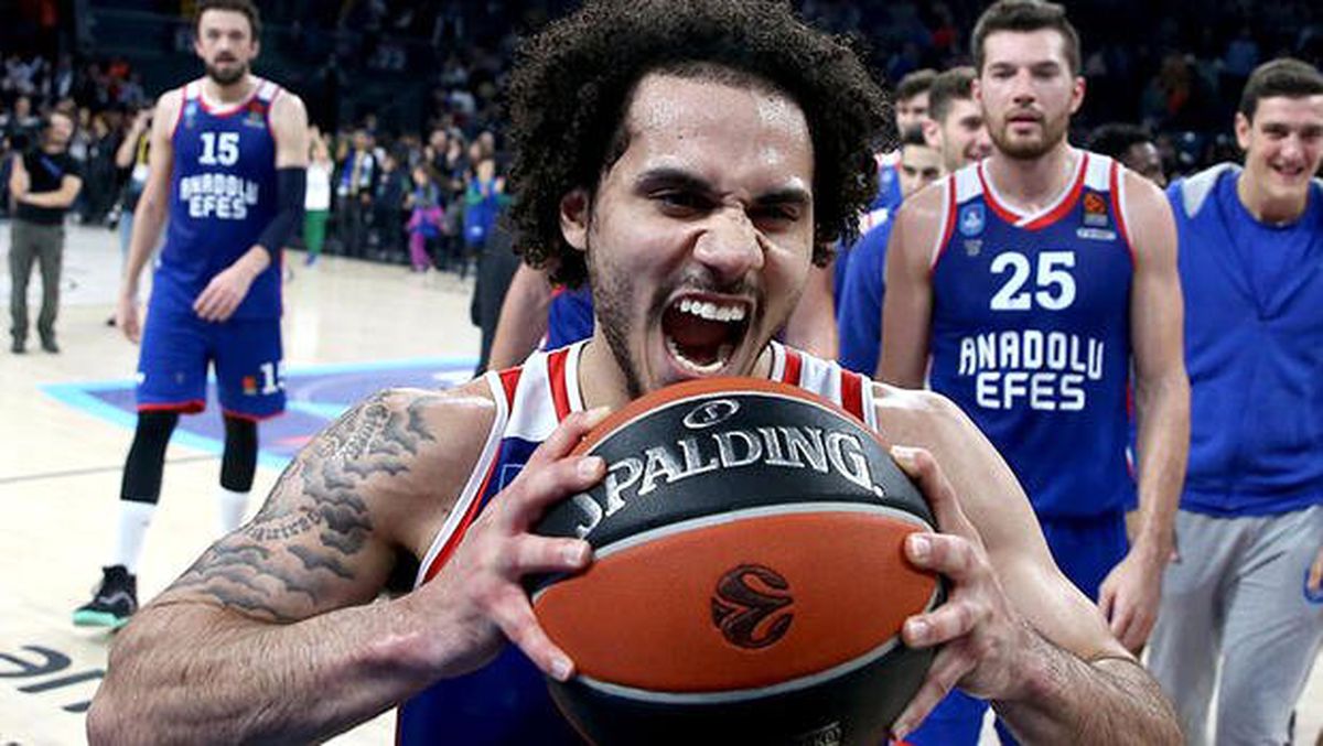 Anadolu Efes\'in rakibi Maccabi FOX!