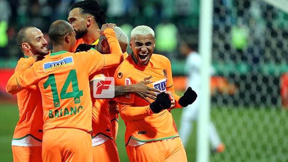 Aytemiz Alanyaspor\'da hedef ilk yarıyı galibiyetle kapatmak