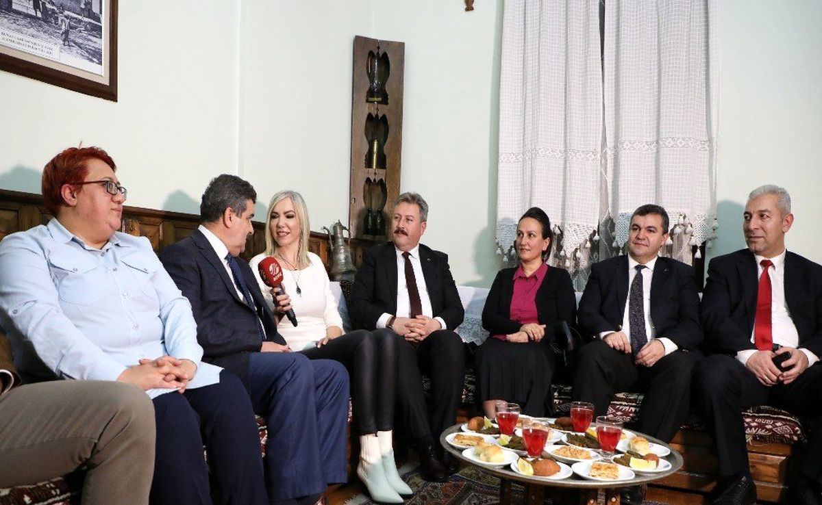 Başkan Palancıoğlu akşam oturmasında 2020 programını anlattı