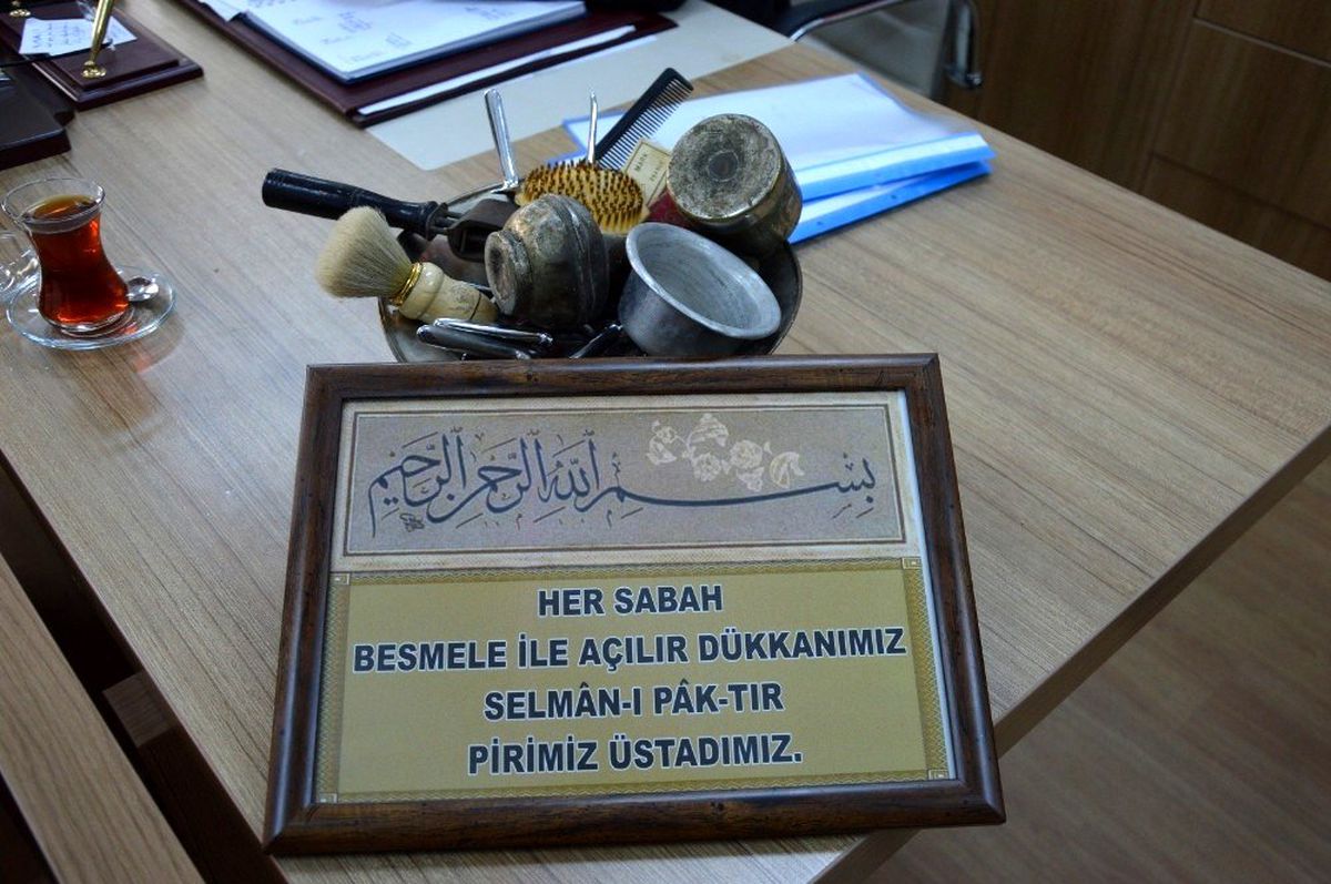Berber Müzesi için 51 yıldır kullandığı malzemeleri bağışladı