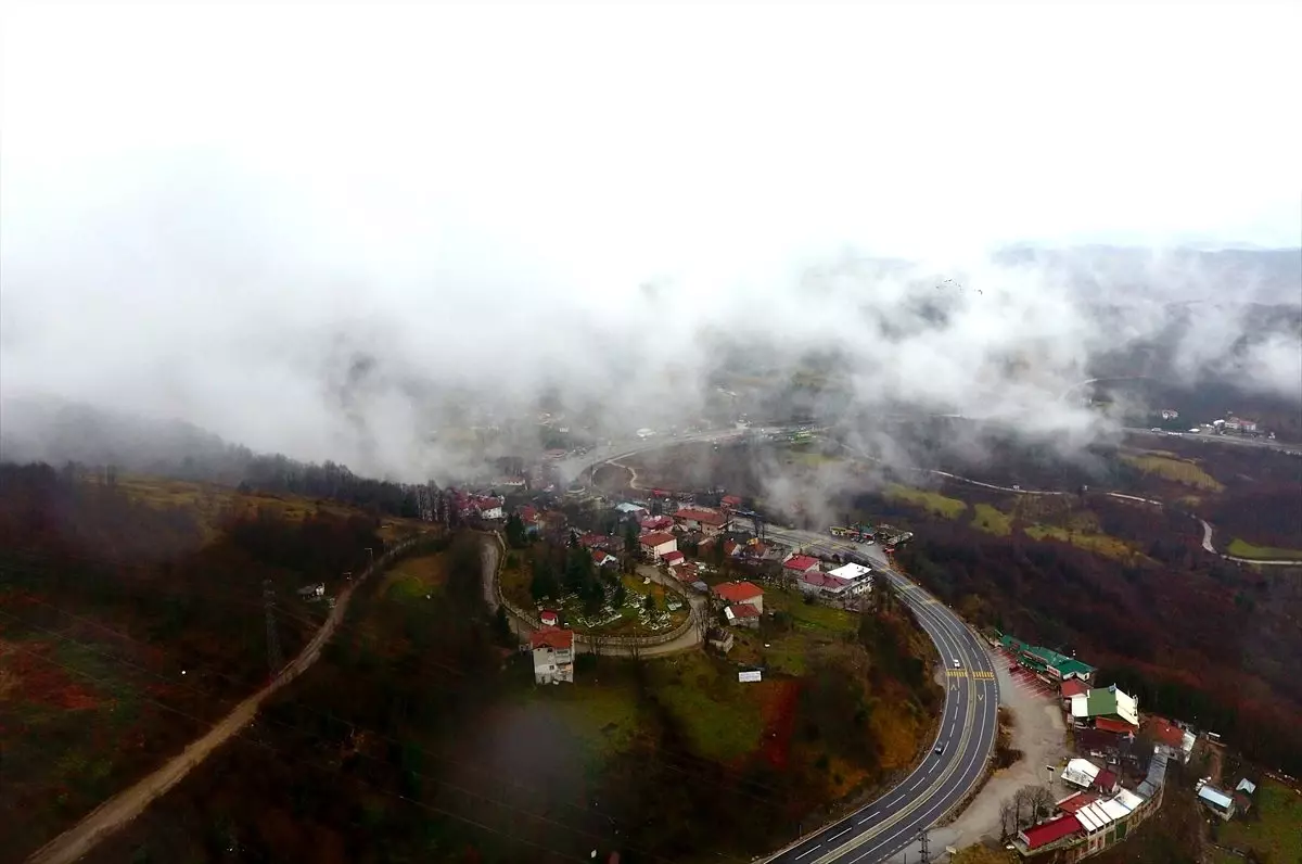 Bolu Dağı\'nda sis etkili oluyor