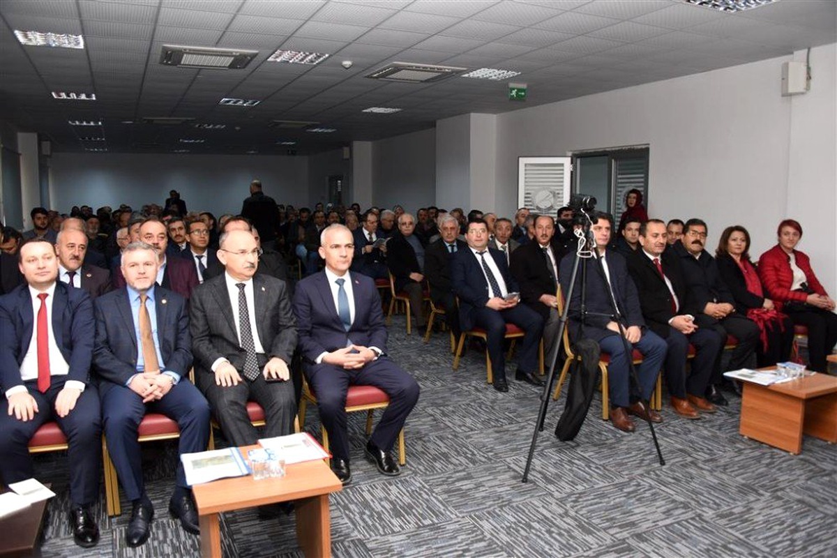 Çelik, "Hayvan ihraç eden bir ülke haline gelmek istiyoruz"