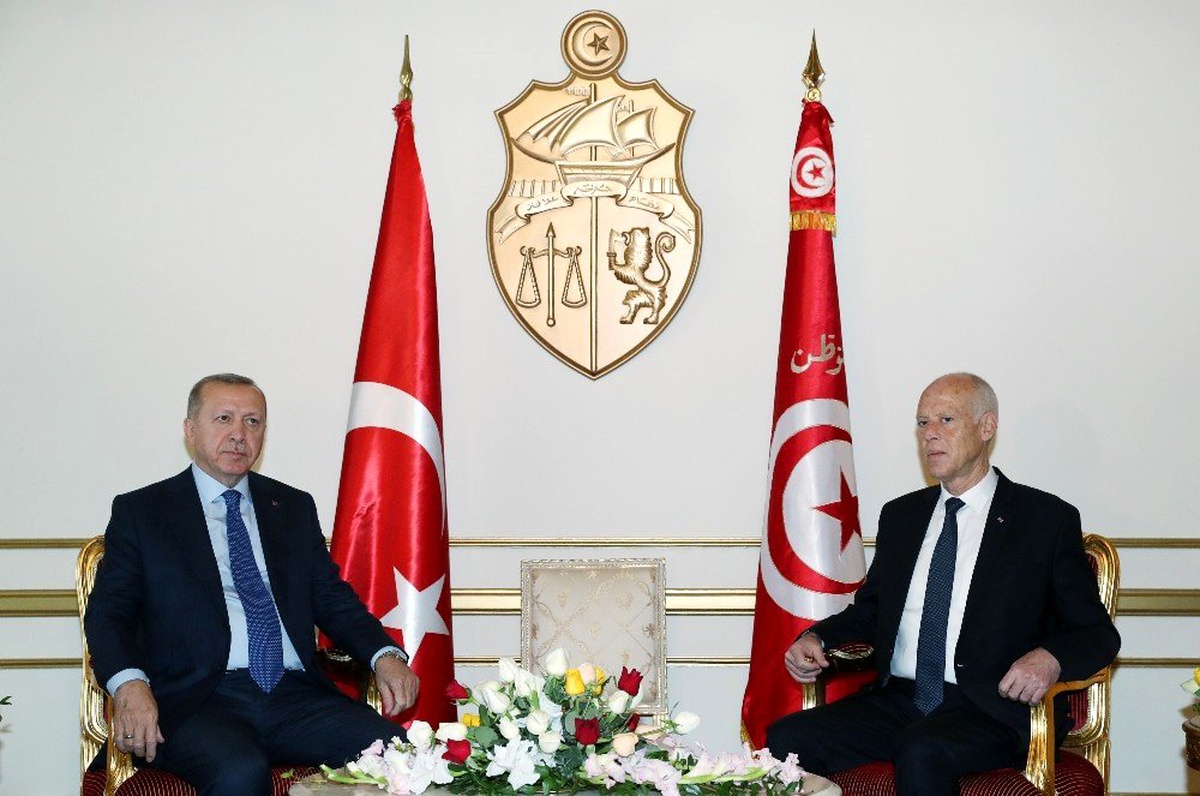 Cumhurbaşkanı Erdoğan Tunus\'ta, mevkidaşı Said tarafından karşılandı