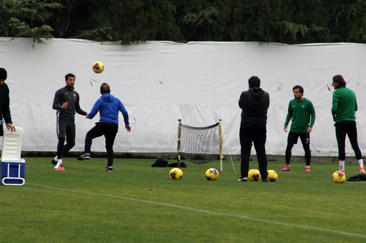Denizlispor\'da keyifli antrenman