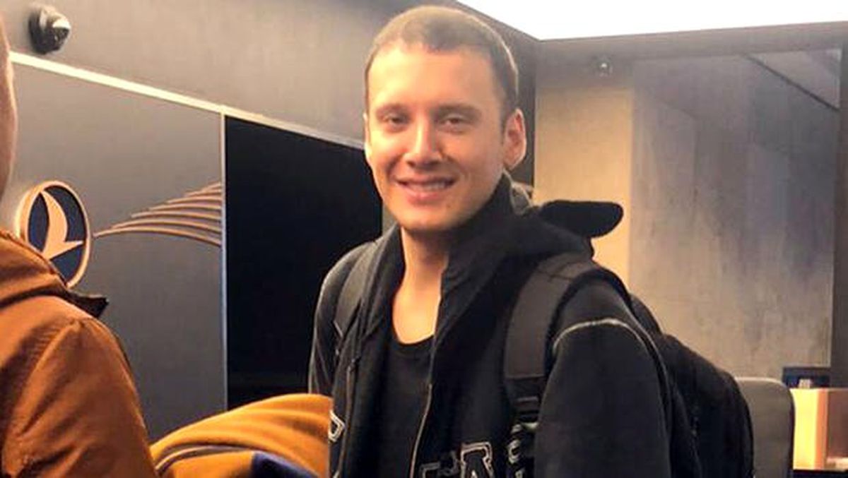 Edis askerde!
