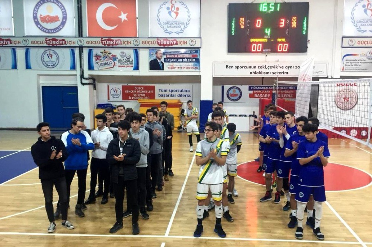 Genç erkekler voleybol sona erdi