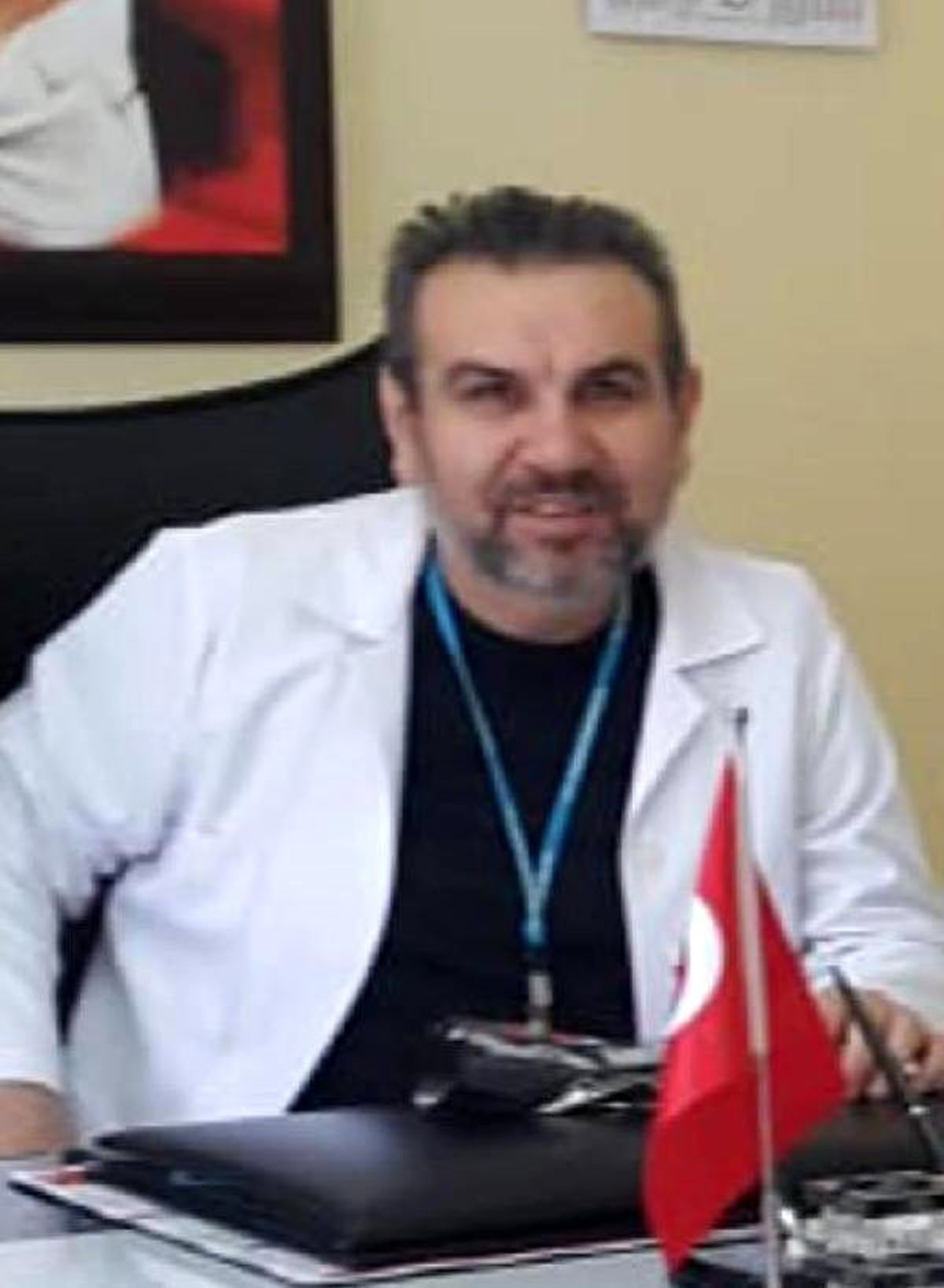 İntihar eden aile hekimi, son yolculuğuna uğurlandı
