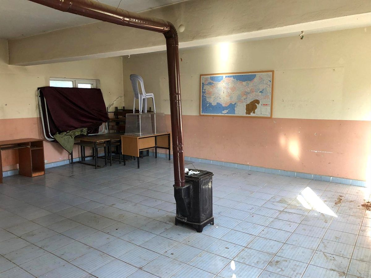 Kırsal mahalledeki eski okul onarılarak halkın hizmete sunuldu