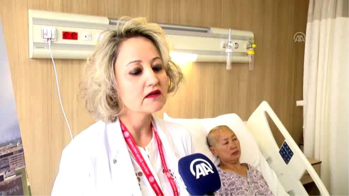 Parkinsonlu Kırgız hasta Türkiye\'de sağlığına kavuştu (3)