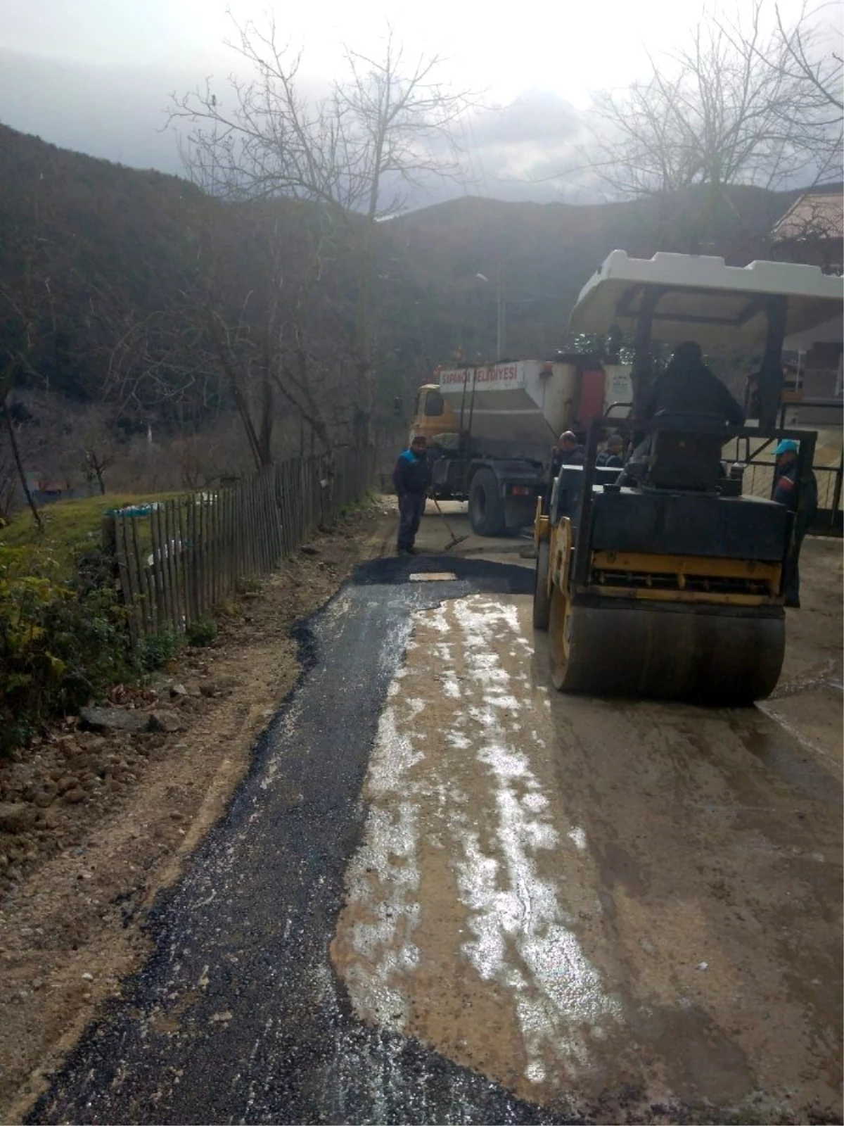 Sapanca\'da doğalgaz ve asfalt çalışmaları sürüyor