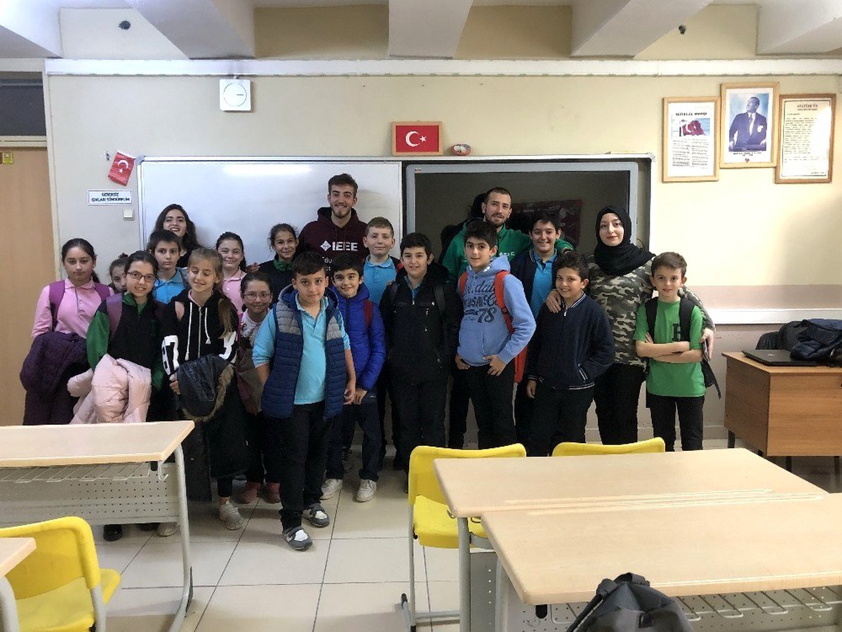 SAÜ\'de ilköğretim öğrencilerine Enerji ve Enerji Tasarrufu anlatıldı