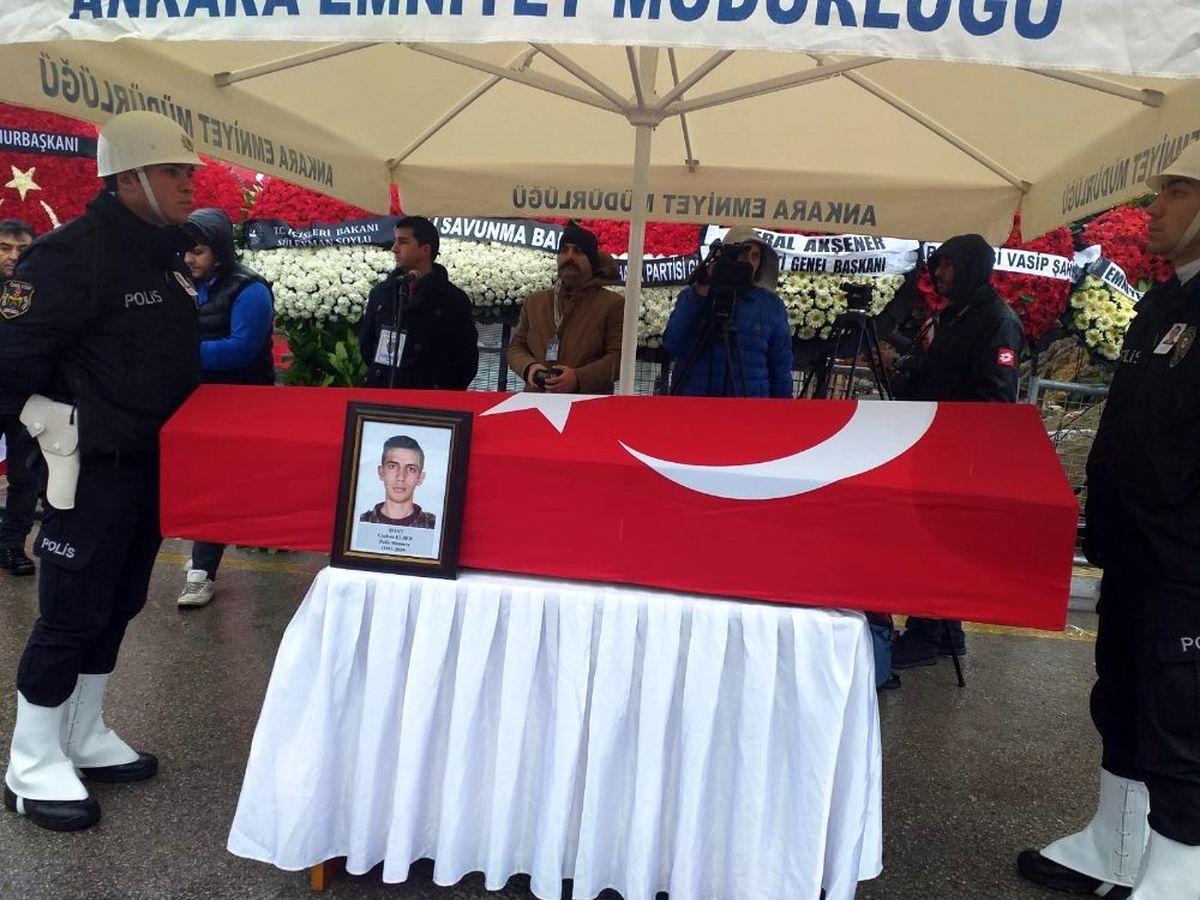 Şehit Özel Harekat polisi Coşkun Elber son yolculuğuna uğurlandı
