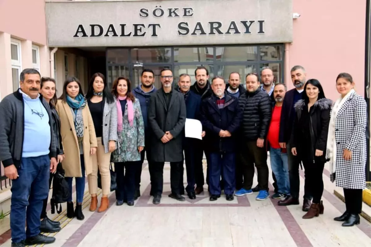 Söke CHP\'de yeni yönetim mazbatasını aldı