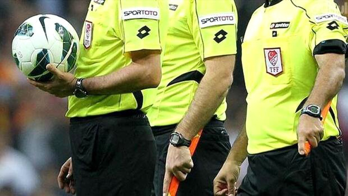 TFF 1. Lig\'de ilk yarının son haftasında oynanacak maçları yönetecek hakemler açıklandı
