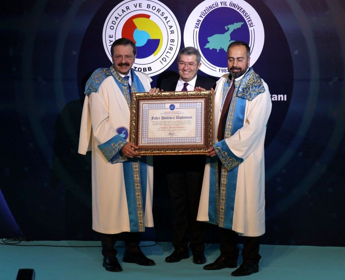 TOBB Başkanı Hisarcıklıoğlu\'na fahri doktora unvanı