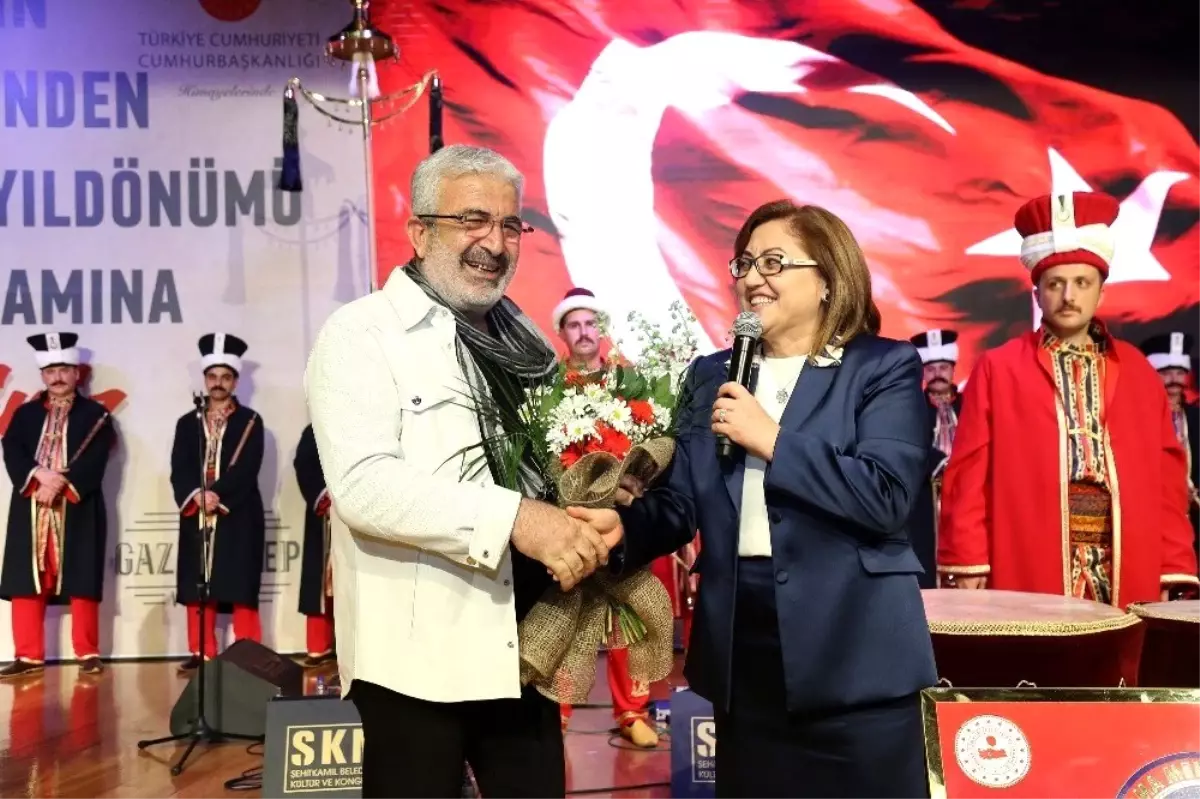 25 Aralık Kurtuluş Bayramı kutlandı