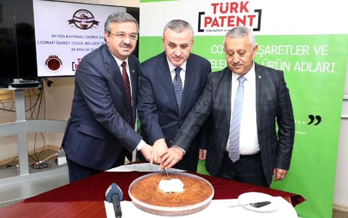 Afyonkarahisar\'ın kaymaklı ekmek kadayıfı tescillendi