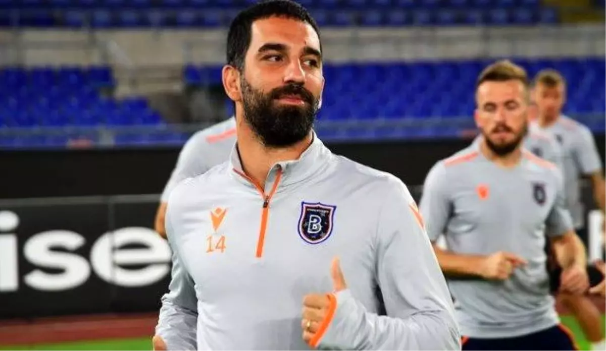 Arda Turan, tek başına yaptığı antrenmanın fotoğraflarını paylaştı