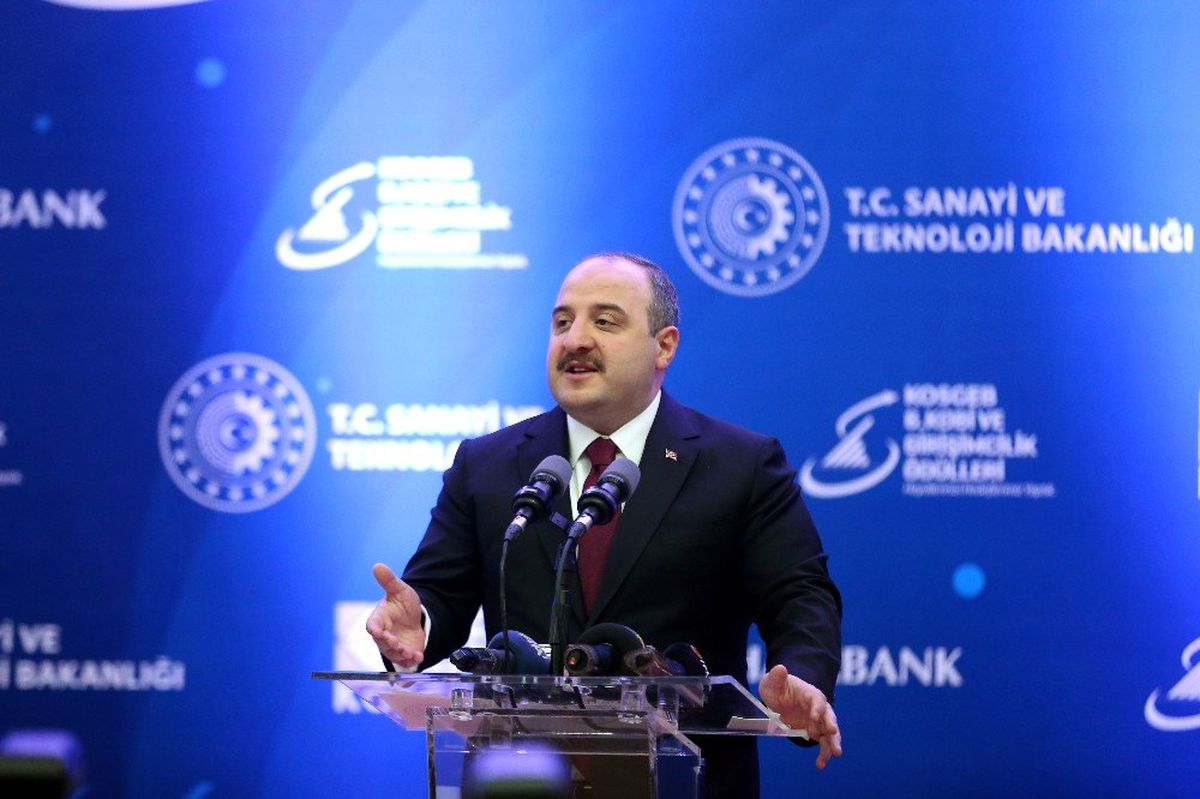 Bakan Varank: "Türkiye\'nin otomobiliyle birlikte fikri ve sınai mülkiyet hakları bize ait bir...