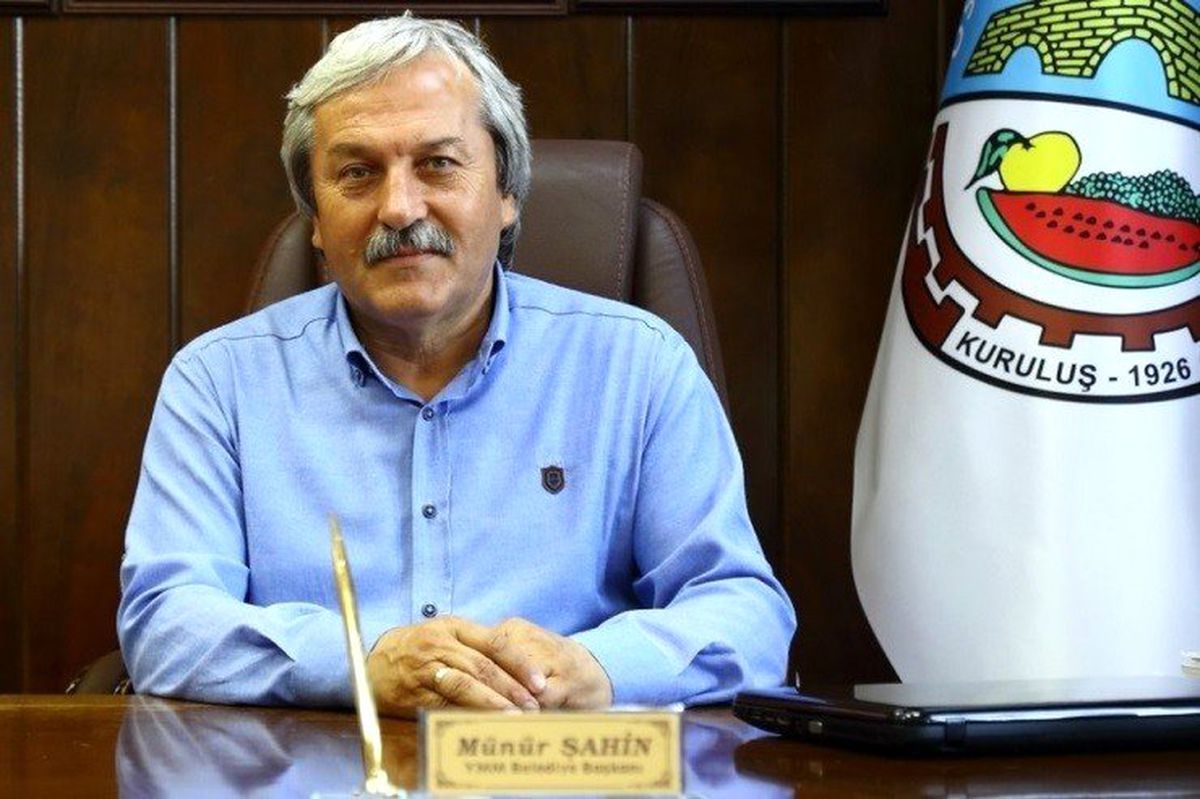 Başkan Şahin, İlçe Nüfus Müdürü\'nü göreve davet etti