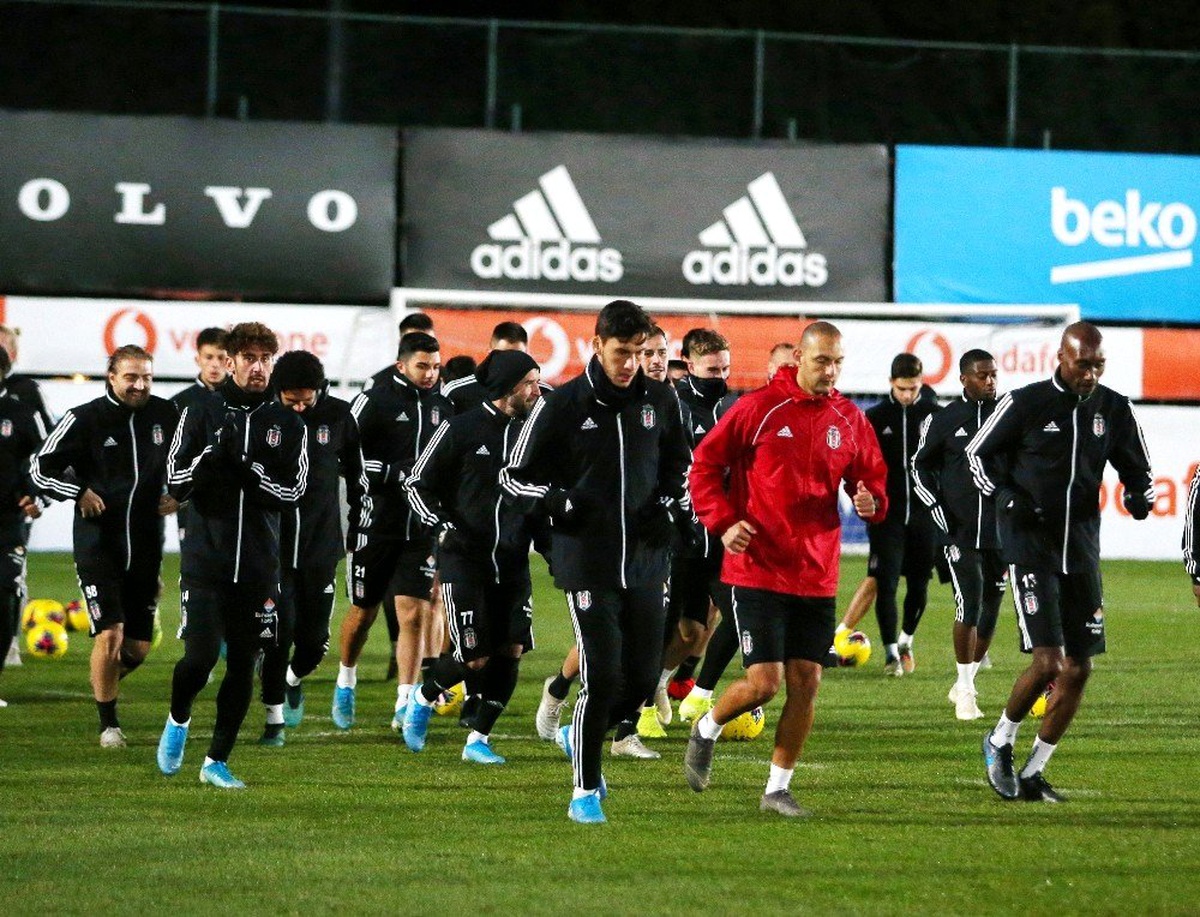Beşiktaş, Gençlerbirliği maçının hazırlıklarını tamamladı