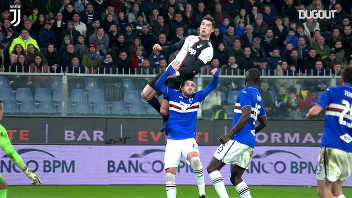Cristiano Ronaldo\'nun Sınırları Zorlayan Kafa Golü